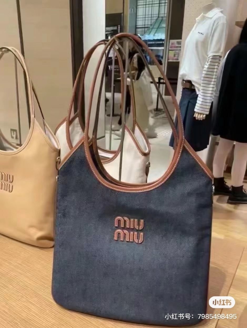 Miu Miu Tote Bags